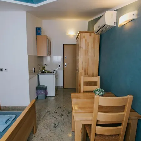 Blue Sea House * טרוגיר